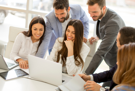 This is why you shouldn’t assume sales managers know  how to coach