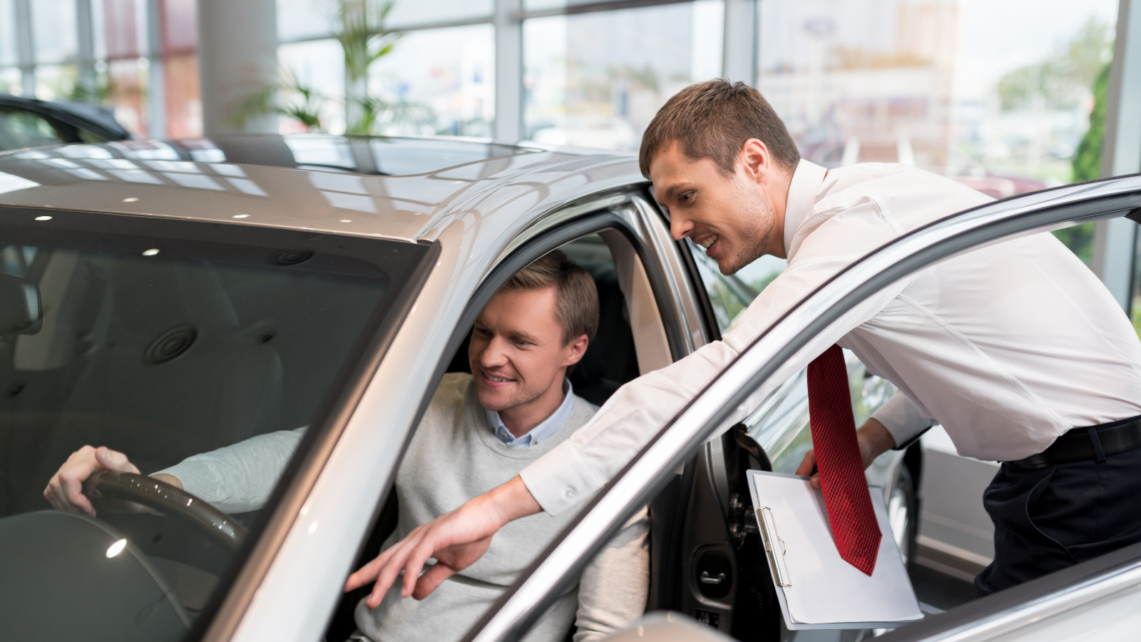 Mastering Automotive Sales: The Impact of Generative AI Training