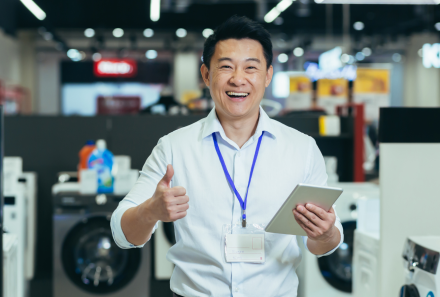 Enhancing Customer Experience in the Electronics Industry with AI-Enabled Sales Coaching