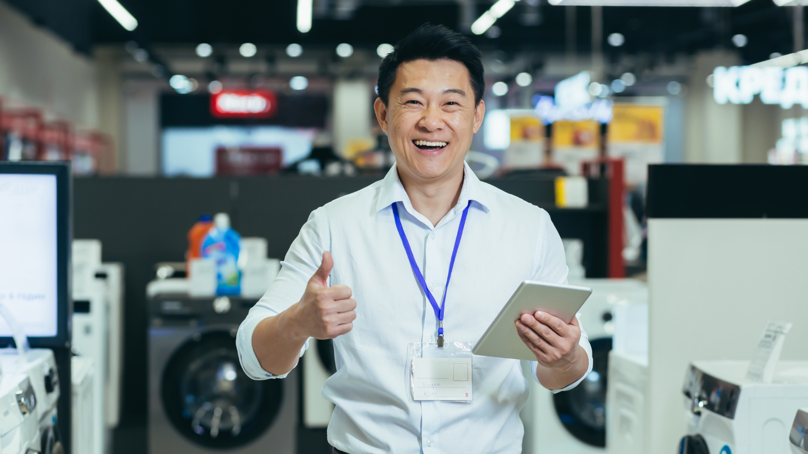 Enhancing Customer Experience in the Electronics Industry with AI-Enabled Sales Coaching