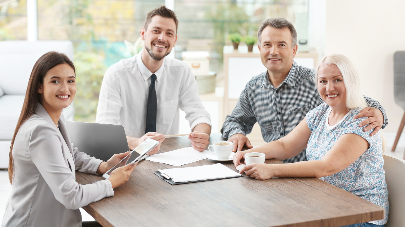 Building a Strong Foundation: Key Strategies for Life Insurance Advisors in Client Engagements