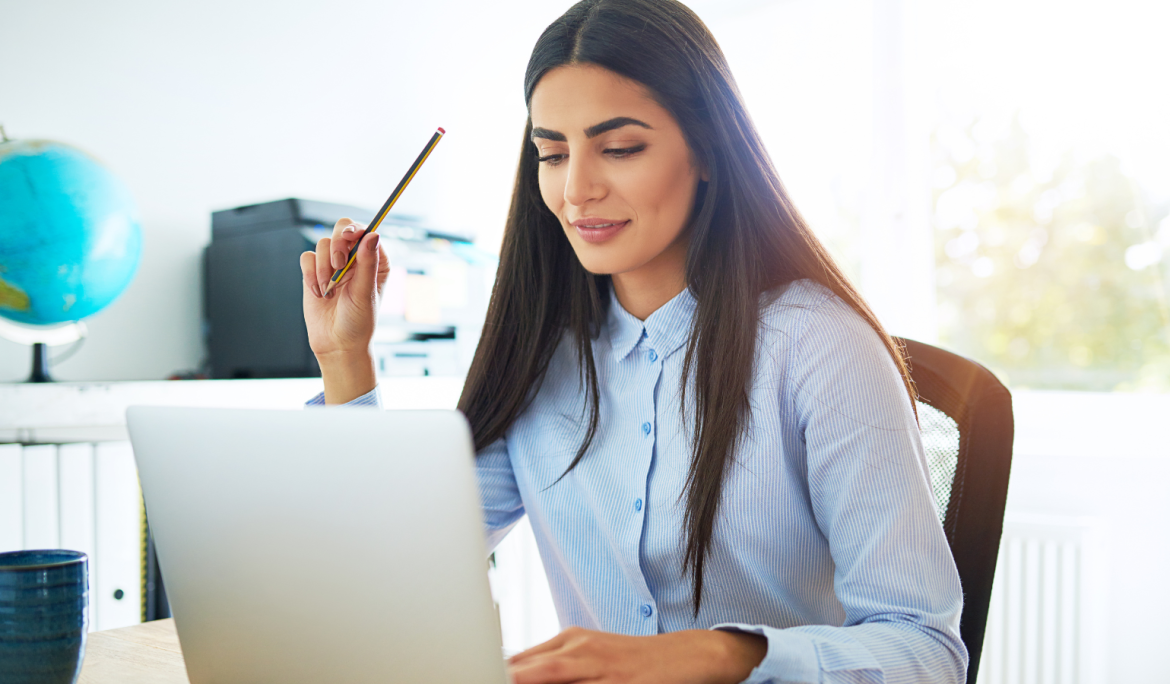 Top 5 AI sales training trends in 2025