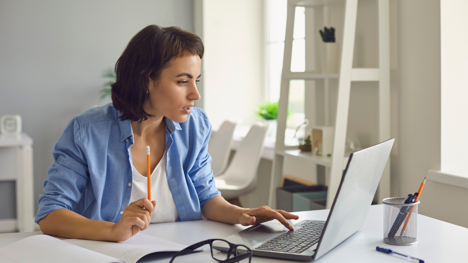 Insurance Sales Mastery with AI Sales Training: Follow-Up, Cross-sell, and Upselling Techniques