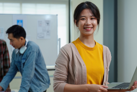 AI Vs Manual: A New Era of Learning and Growth