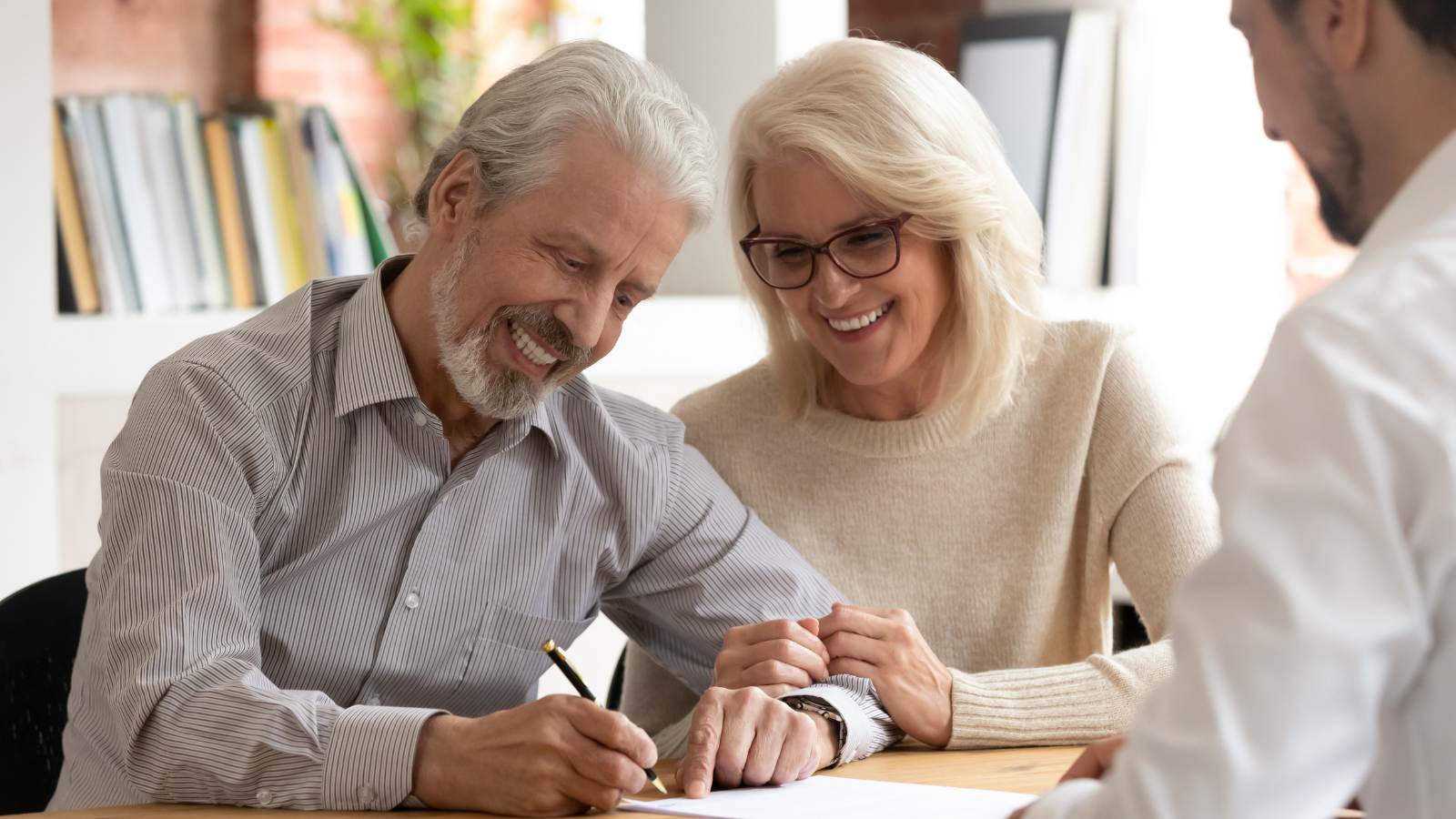 Building Trust and Rapport: The Art of Client Engagement for Insurance Agents