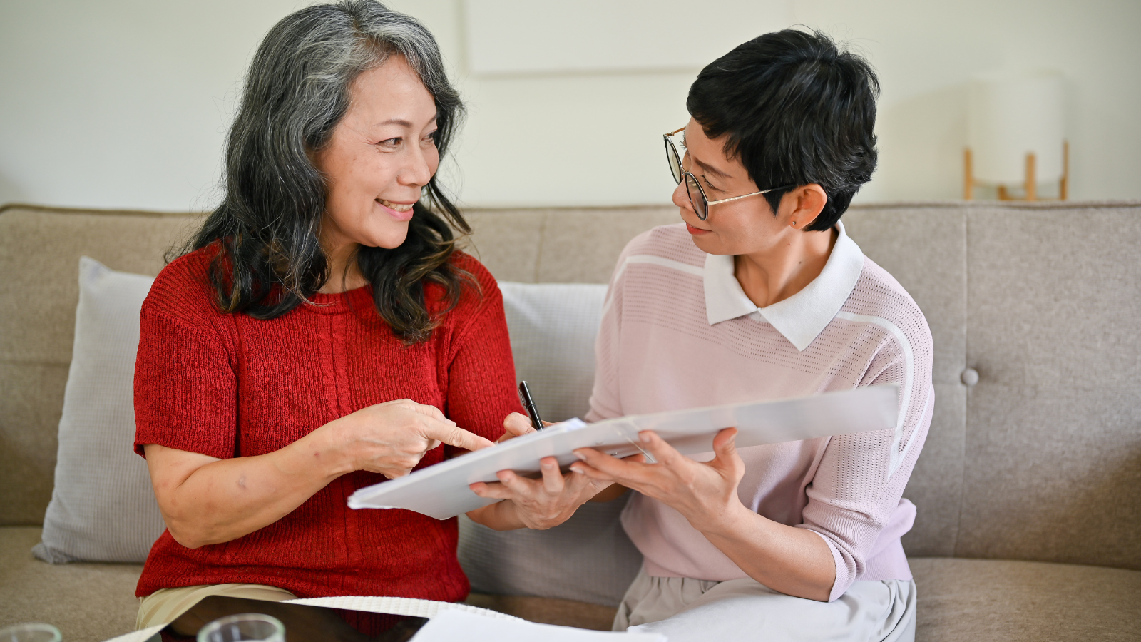 AI Roleplay in Insurance: Personalizing Sales While Ensuring Compliance