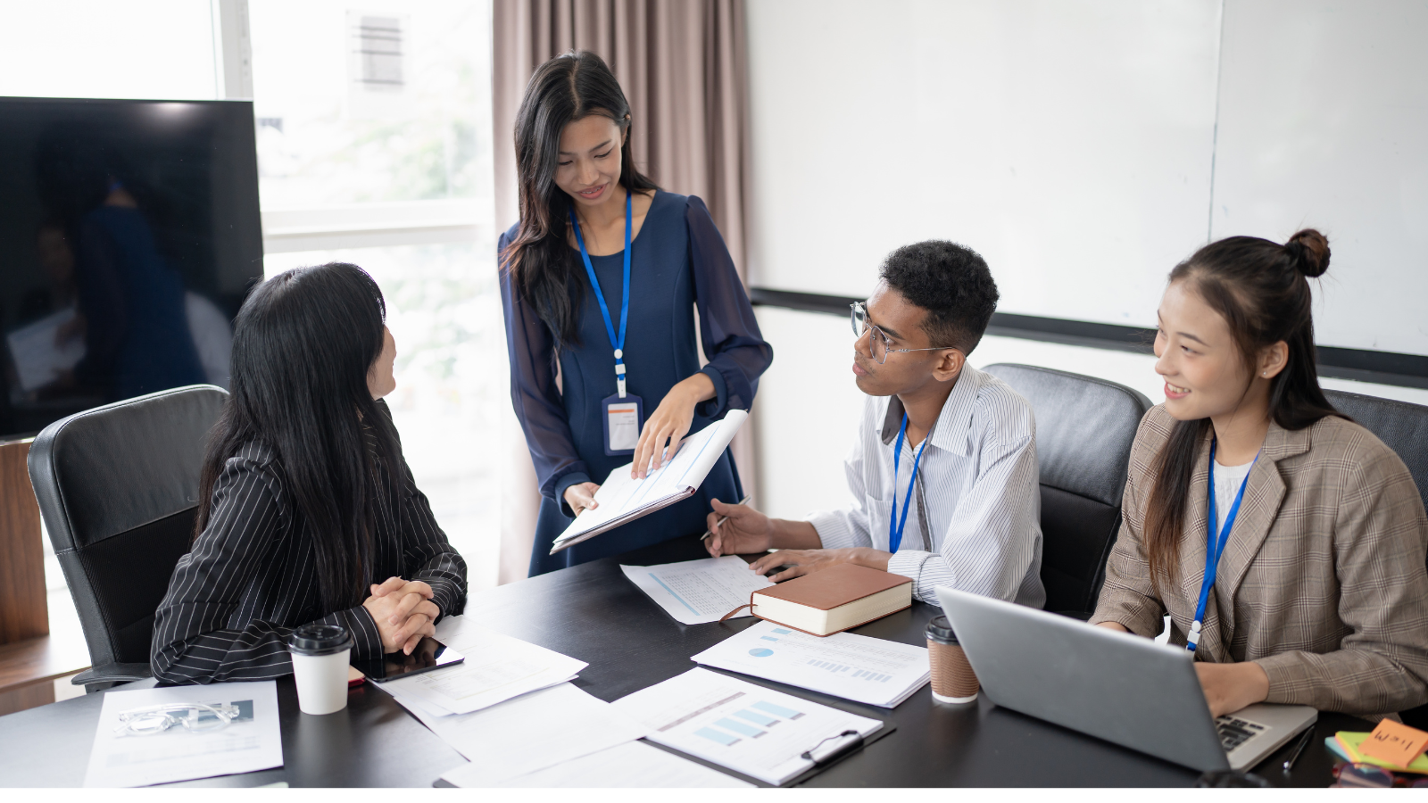 The Ultimate Guide to Building High Performing Insurance Teams in Vietnam